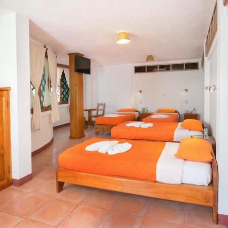 Hotel Mainao Puerto Ayora  Eksteriør billede
