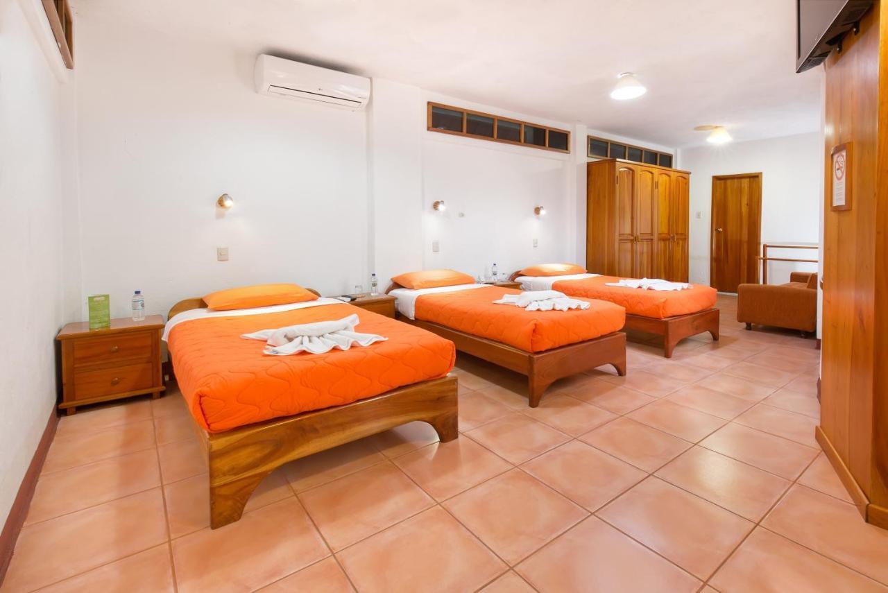 Hotel Mainao Puerto Ayora  Eksteriør billede