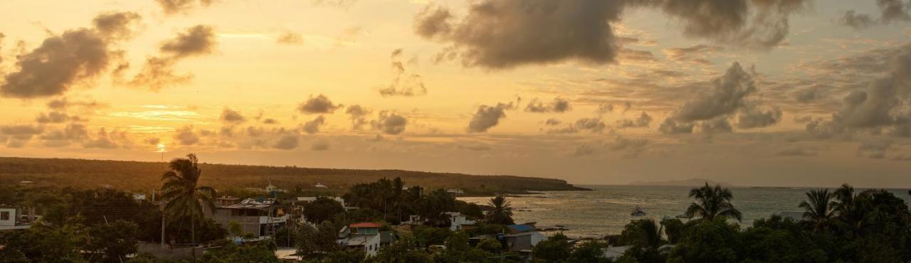 Hotel Mainao Puerto Ayora  Eksteriør billede